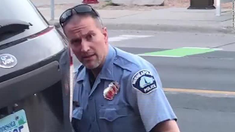 Officer Derek Chauvin arrested